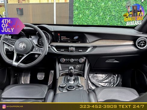 Used 2018 Alfa Romeo Stelvio Ti Sport AWD/4WD image 22