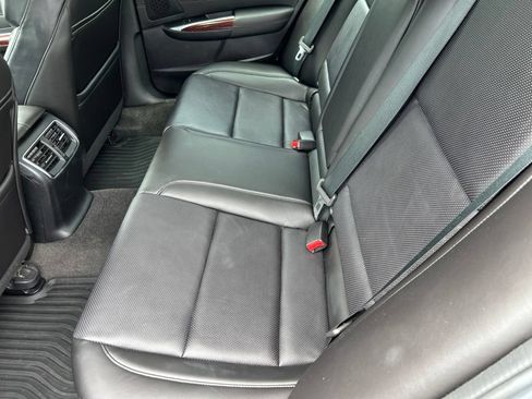 Used 2015 Acura TLX w/ Technology Package FWD image 9