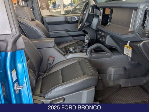 Certified 2025 Ford Bronco Badlands AWD/4WD image 25