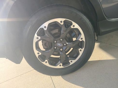 Used 2023 Subaru Crosstrek 2.0i image 10