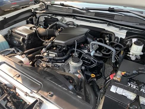 Used 2021 Toyota Tacoma SR RWD image 27