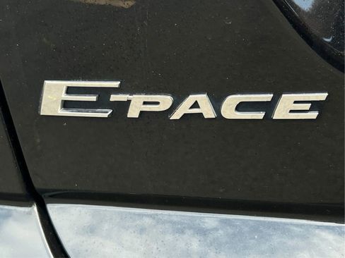 Used 2022 Jaguar E-PACE SE AWD/4WD image 30