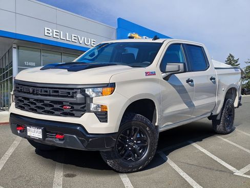 New 2026 Chevrolet Silverado 1500 Custom Trail Boss AWD/4WD image 1
