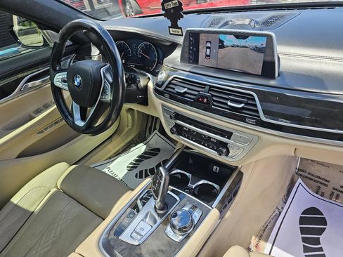 Used 2016 BMW 750i xDrive AWD/4WD image 78