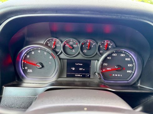 Used 2021 Chevrolet Silverado 1500 W/T w/ WT Value Package RWD image 17