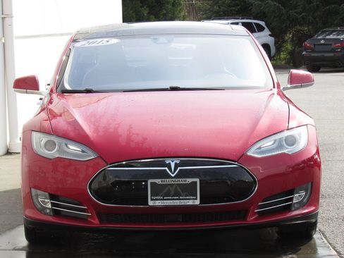 Used 2015 Tesla Model S 85D image 3