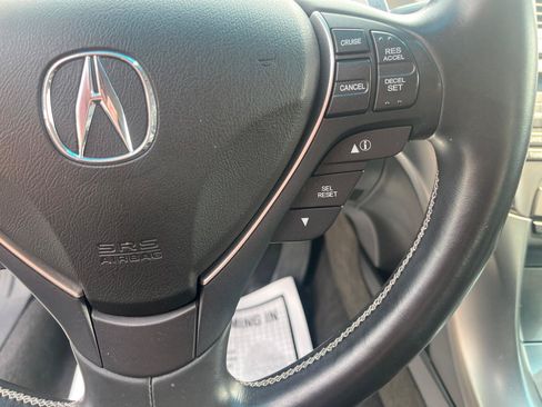 Used 2012 Acura TL SH-AWD image 10