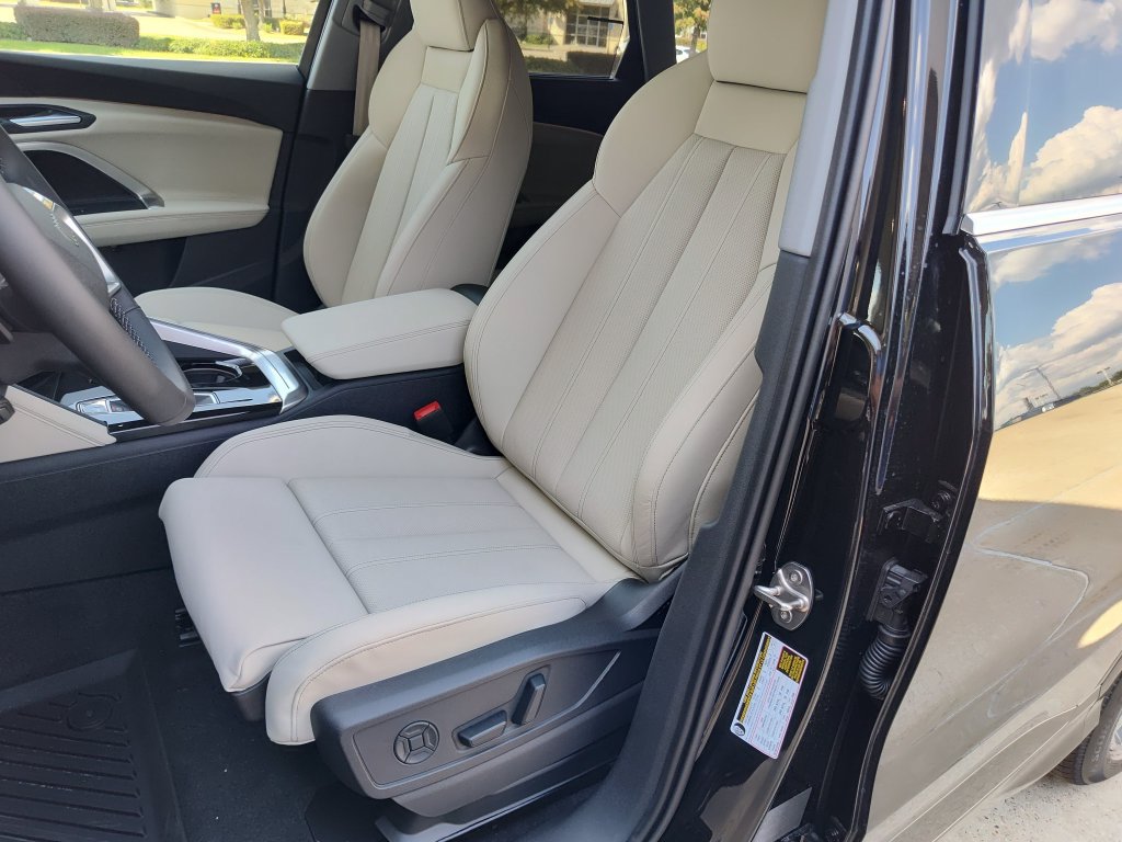 New 2026 Audi Q5 Premium AWD/4WD image 6