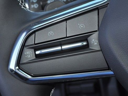 New 2025 Chevrolet Silverado EV LT image 19