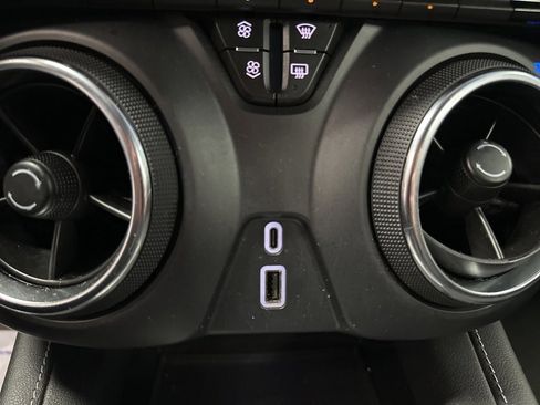 Certified 2025 Chevrolet Blazer LT image 32