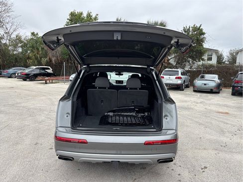 Used 2018 Audi Q7 3.0T Premium Plus w/ Premium Plus Package image 55