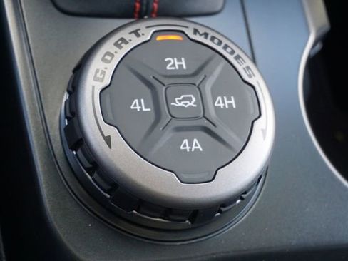 New 2026 Ford Bronco Heritage Edition image 9