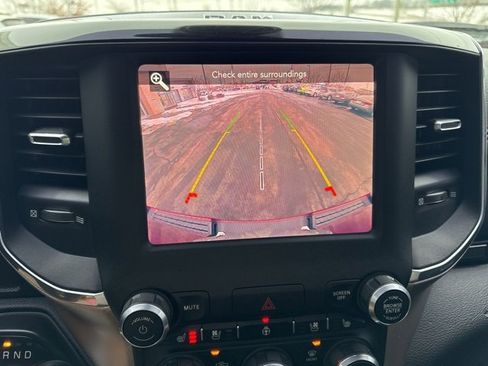 Used 2019 RAM 1500 Laramie w/ Sport Appearance Package image 4