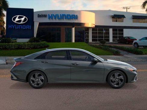 New 2026 Hyundai Elantra Sport FWD image 7