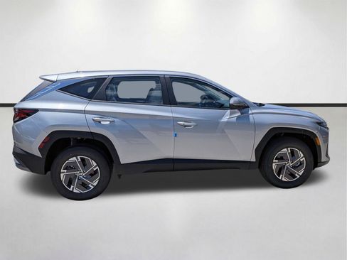 New 2026 Hyundai Tucson Blue SE AWD/4WD image 3