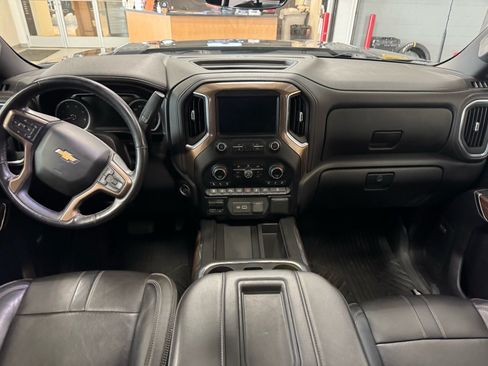 Used 2021 Chevrolet Silverado 2500 High Country w/ Z71 Off-Road Package AWD/4WD image 13