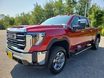 New 2025 GMC Sierra 3500 SLT w/ SLT Premium Package