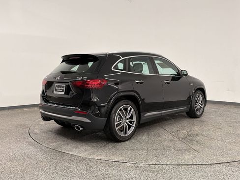New 2026 Mercedes-Benz GLA 35 AMG 4MATIC image 8