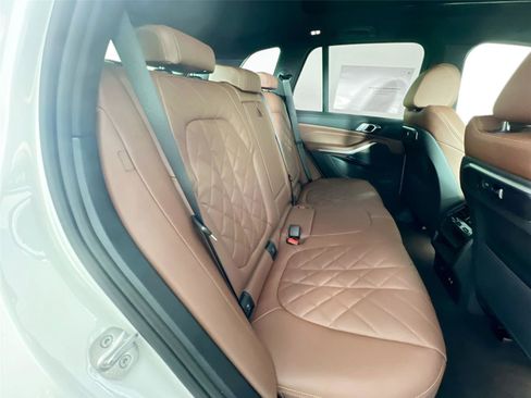 New 2026 BMW X5 xDrive40i w/ Parking Assistance Package image 27