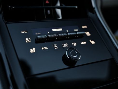 New 2026 Porsche Panamera 4 image 40