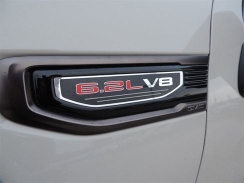 New 2026 GMC Sierra 1500 AT4X image 10