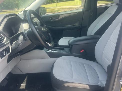 Used 2024 Ford Escape Active FWD image 4