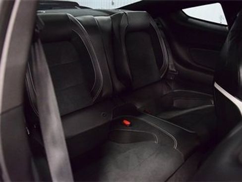 Used 2022 Ford Mustang Shelby GT500 w/ Handling Package image 29