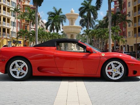 Used 2004 Ferrari 360 Spider RWD image 3