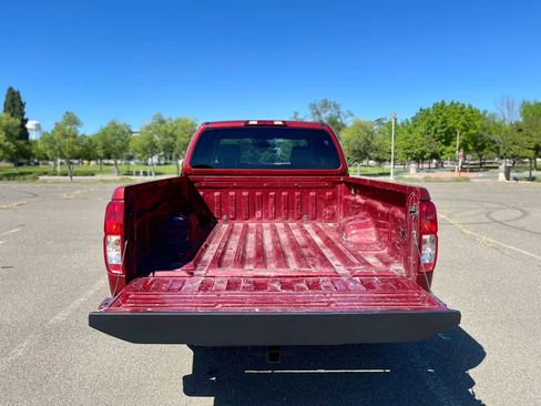 Used 2017 Nissan Frontier S image 20