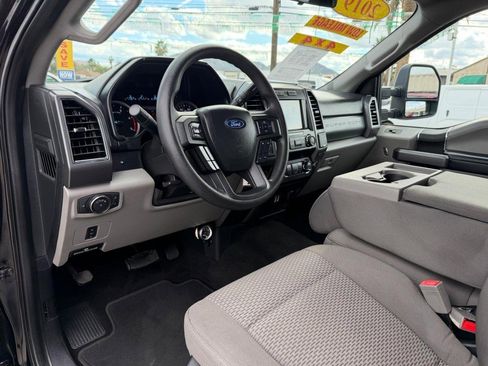 Used 2019 Ford F450 XLT image 16