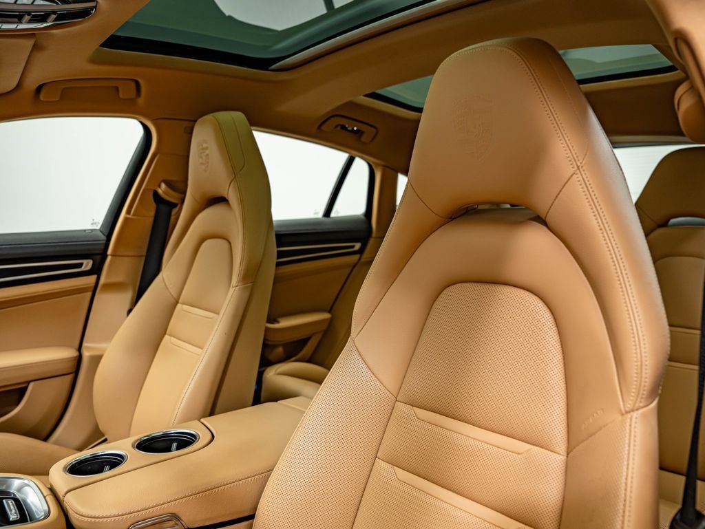 Certified 2023 Porsche Panamera Platinum Edition RWD image 37