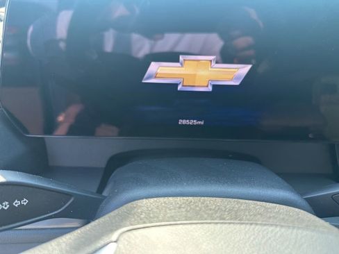 Used 2024 Chevrolet Traverse LT AWD/4WD image 9