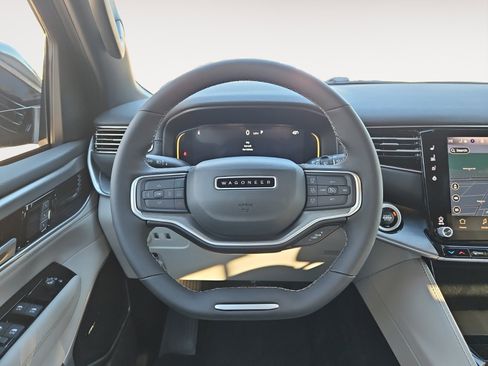 New 2025 Jeep Wagoneer 4WD image 12