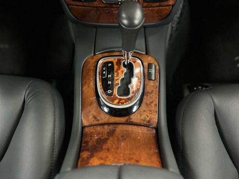 Used 2004 Mercedes-Benz S 500 4MATIC image 29