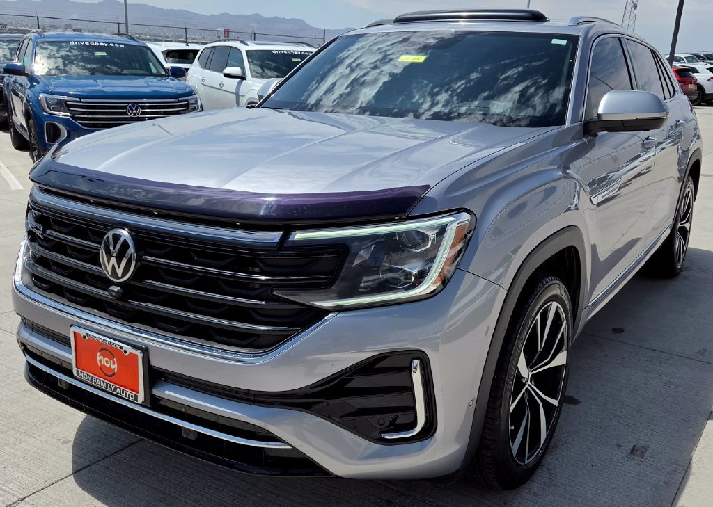 Used 2024 Volkswagen Atlas Cross Sport SEL Premium R-Line AWD/4WD image 3