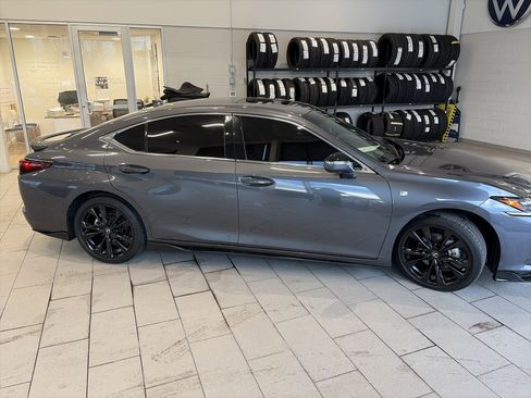 Used 2024 Lexus ES 350 F Sport image 4