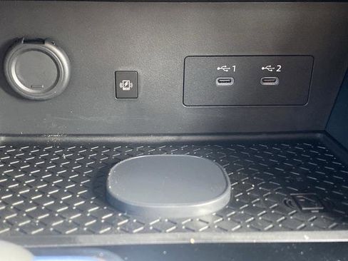 New 2026 Nissan Pathfinder Platinum image 13