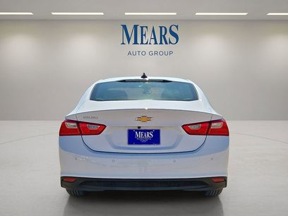 Used 2025 Chevrolet Malibu LS