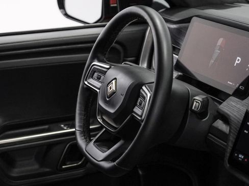 Used 2023 Rivian R1S Adventure AWD/4WD image 16