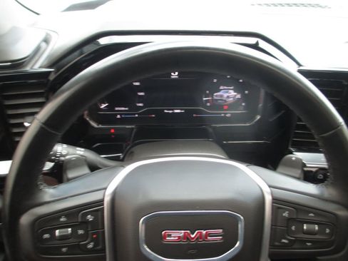 Used 2024 GMC Sierra 1500 Elevation w/ Elevation Premium Package AWD/4WD image 31