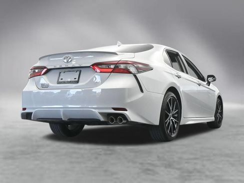 Used 2024 Toyota Camry SE FWD image 60