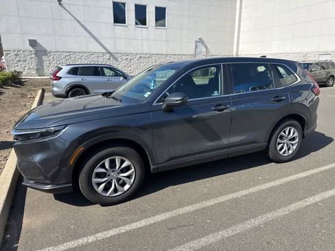 Used 2023 Honda CR-V LX image 7