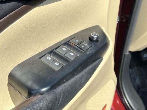 Used 2016 Toyota Highlander Limited Platinum AWD/4WD image 12