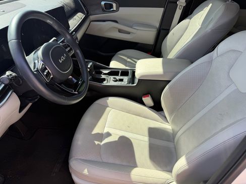 Certified 2024 Kia Sorento X-Line EX image 8
