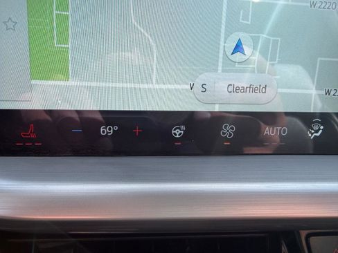 Used 2025 Ford Escape Platinum image 21