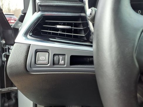 Used 2024 Cadillac XT6 Premium Luxury w/ LPO, Floor Liner Package FWD image 17