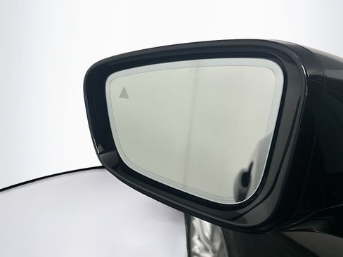 Used 2023 BMW 330i Sedan RWD image 16