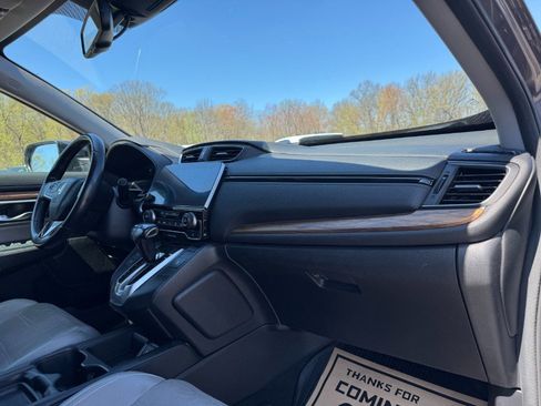 Used 2017 Honda CR-V Touring image 20