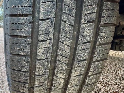 Used 2017 RAM 1500 Express image 18