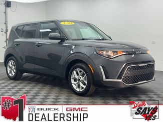 Used 2023 Kia Soul LX w/ Option Group 015 FWD video 1